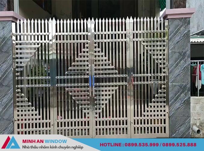Minh An Window lắp đặt cửa cổng inox cho công trình nhà ở tại huyện Yên Thế - Bắc Giang