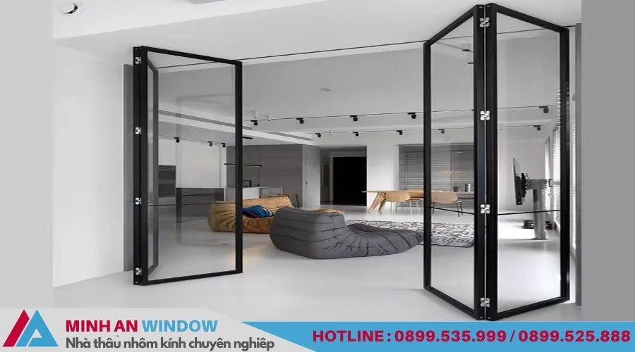 Mẫu cửa kính cường lực khung sắt sơn tĩnh điện - Mẫu số 09