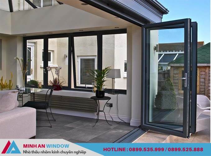 Mẫu cửa đi nhôm kính xếp gấp và cửa sổ mở hất- Minh An Window thi công và lắp đặt tại Hồ Chí Minh Mẫu cửa đi nhôm kính xếp gấp và cửa sổ mở hất- Minh An Window thi công và lắp đặt tại Hồ Chí Minh