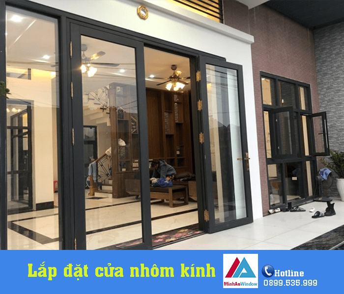 Thi công, làm cửa nhôm kính tại tuyên quang với giá tốt nhất 7 Mẫu cửa đi nhôm kính mở quay Minh An Window lắp đặt cho khách hàng tại Tuyên Quang