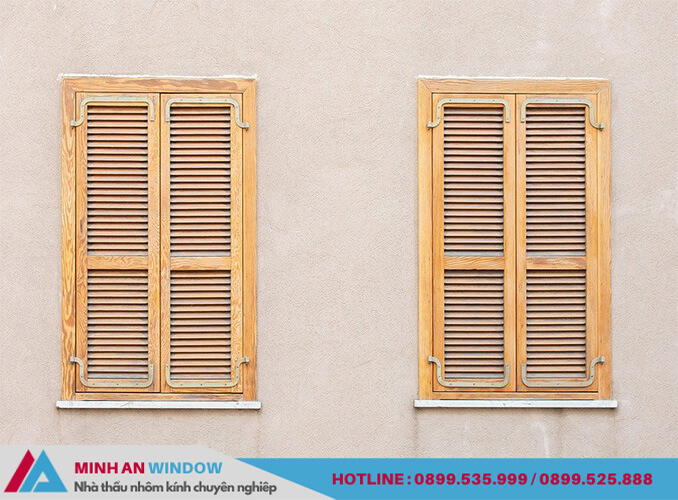 Mẫu cửa sổ chớp gỗ Minh An Window lắp đặt cho công trình nhà ở