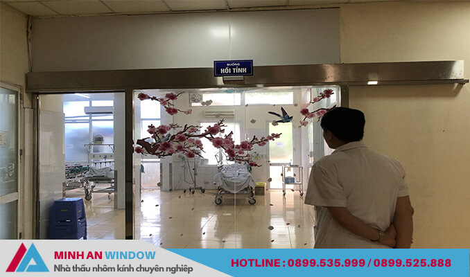 Mẫu cửa tự động bệnh viện do Minh An Window thiết kế và lắp đặt Mẫu cửa tự động bệnh viện do Minh An Window thiết kế và lắp đặt