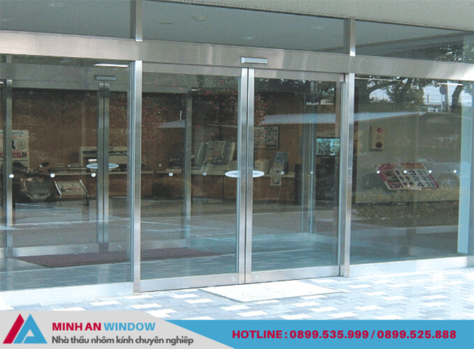 Mẫu cửa tự động Teraoka Nhật Bản - Minh An Window lắp đặt cho văn phòng giao dịch của ngân hàng 
