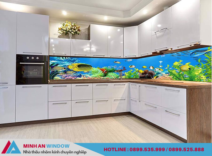 Mẫu kính màu ốp bếp chất lượng 3D sắc nét - Minh An Window thiết kế và lắp đặt Mẫu kính màu ốp bếp chất lượng 3D sắc nét - Minh An Window thiết kế và lắp đặt