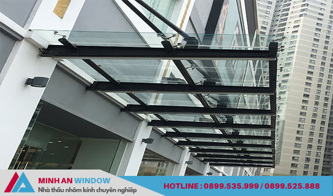 Sản phẩm mái kính Minh An Window lắp đặt cho công trình nhà cao tầng