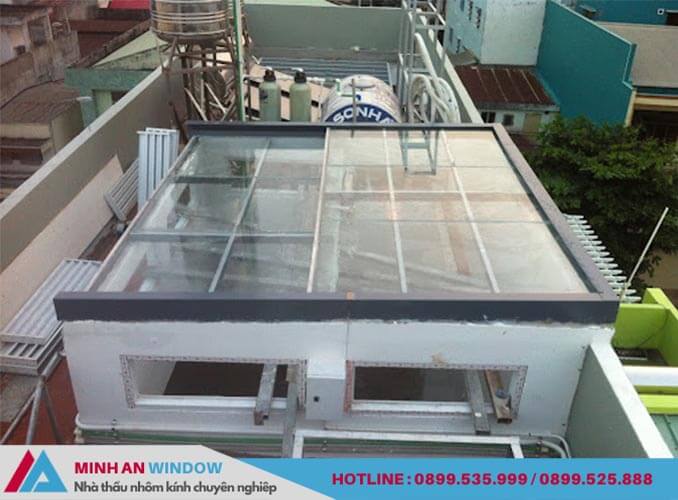 Mẫu mái kính thông tầng - Minh An Window lắp đặt cho nhà ở tại Quốc Oai (Hà Nội)