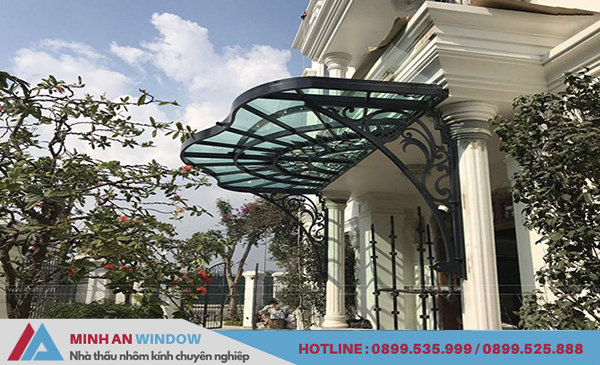 Mái kính khung sắt cao cấp mẫu đẹp nhất năm 2021 - Minh An Window đã thi công