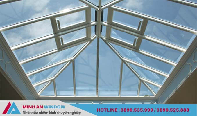 Mẫu mái kính giếng trời Minh An Window lắp đặt cho công trình nhà ở Mẫu mái kính giếng trời Minh An Window lắp đặt cho công trình nhà ở