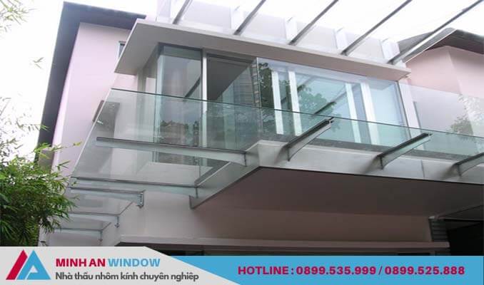 Mẫu mái kính Minh An Window lắp đặt cho công trình nhà ở tại Quảng Ninh Mẫu mái kính Minh An Window lắp đặt cho công trình nhà ở tại Quảng Ninh