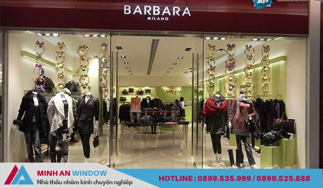 Mẫu cửa kính cường lực cho shop quần áo Mẫu cửa kính cường lực cho shop quần áo