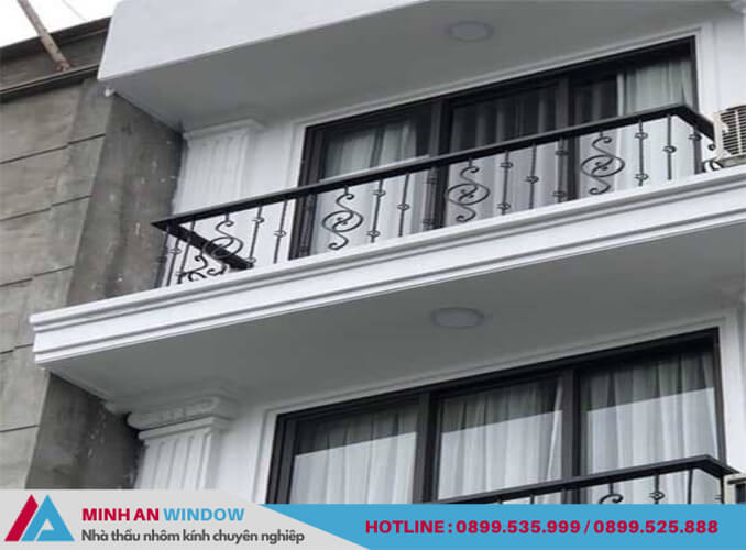 Công trình nhà ở tại thị xã Sơn Tây (Hà Nội) - Minh An Window lắp đặt cửa sổ nhôm kính và lan can sắt nghệ thuật