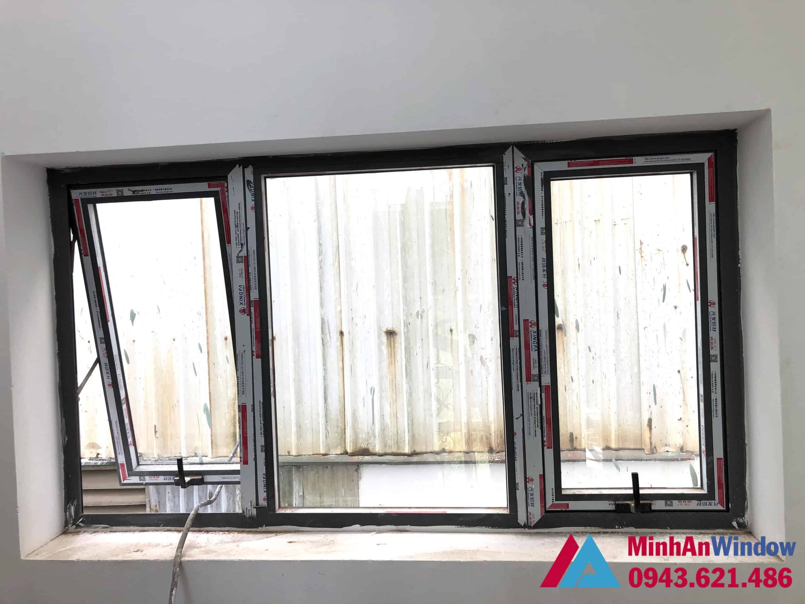 Lắp đặt cửa nhôm kính tại huyện đông anh - hà nội 2 Mẫu cửa sổ nhôm kính 3 cánh tại huyện Đông Anh do Minh An Window lắp đặt