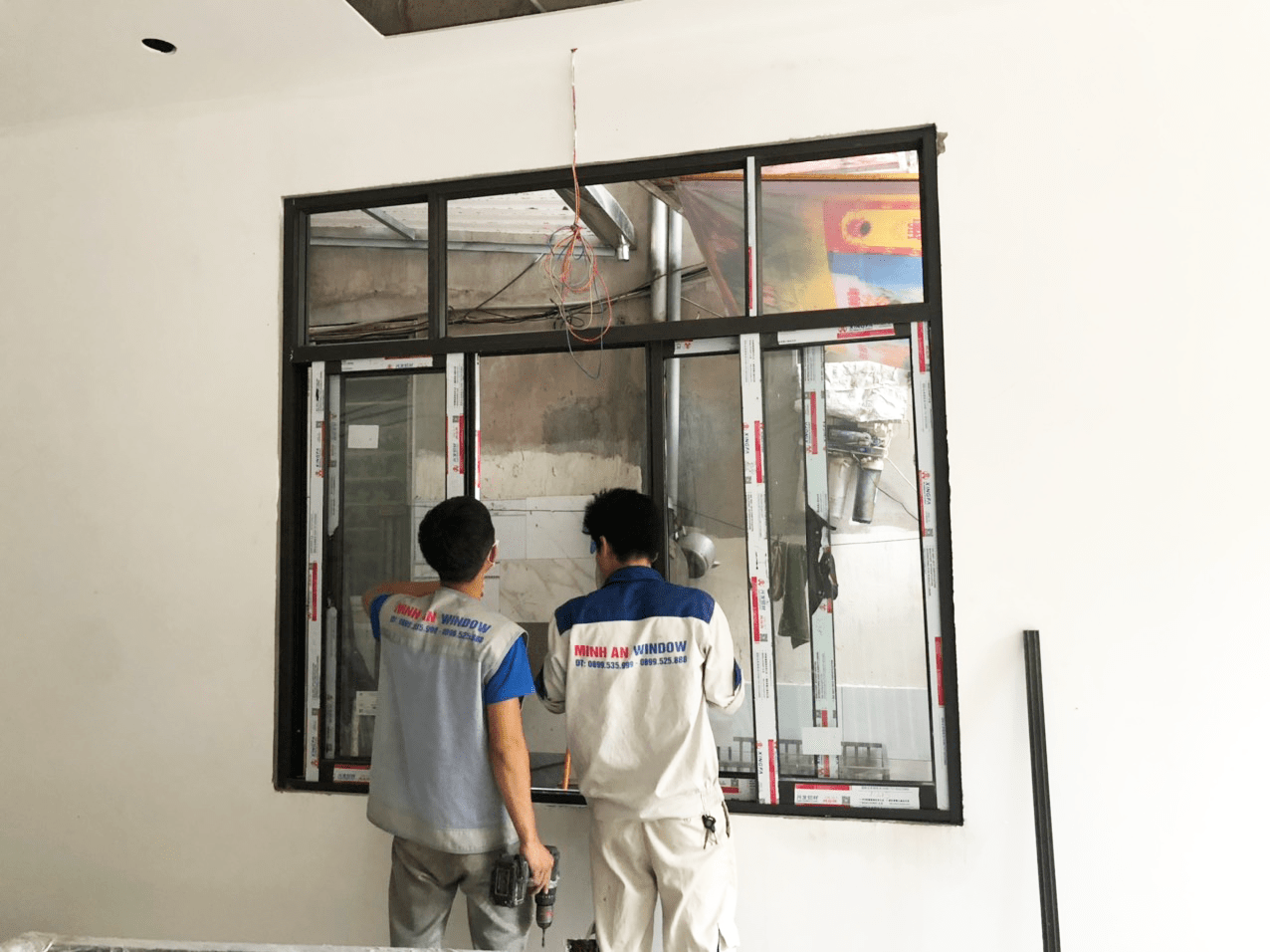 Mẫu cửa sổ nhôm kính do nhân viên của Minh An Window lắp đặt tại huyện Mê Linh - Hà Nội
