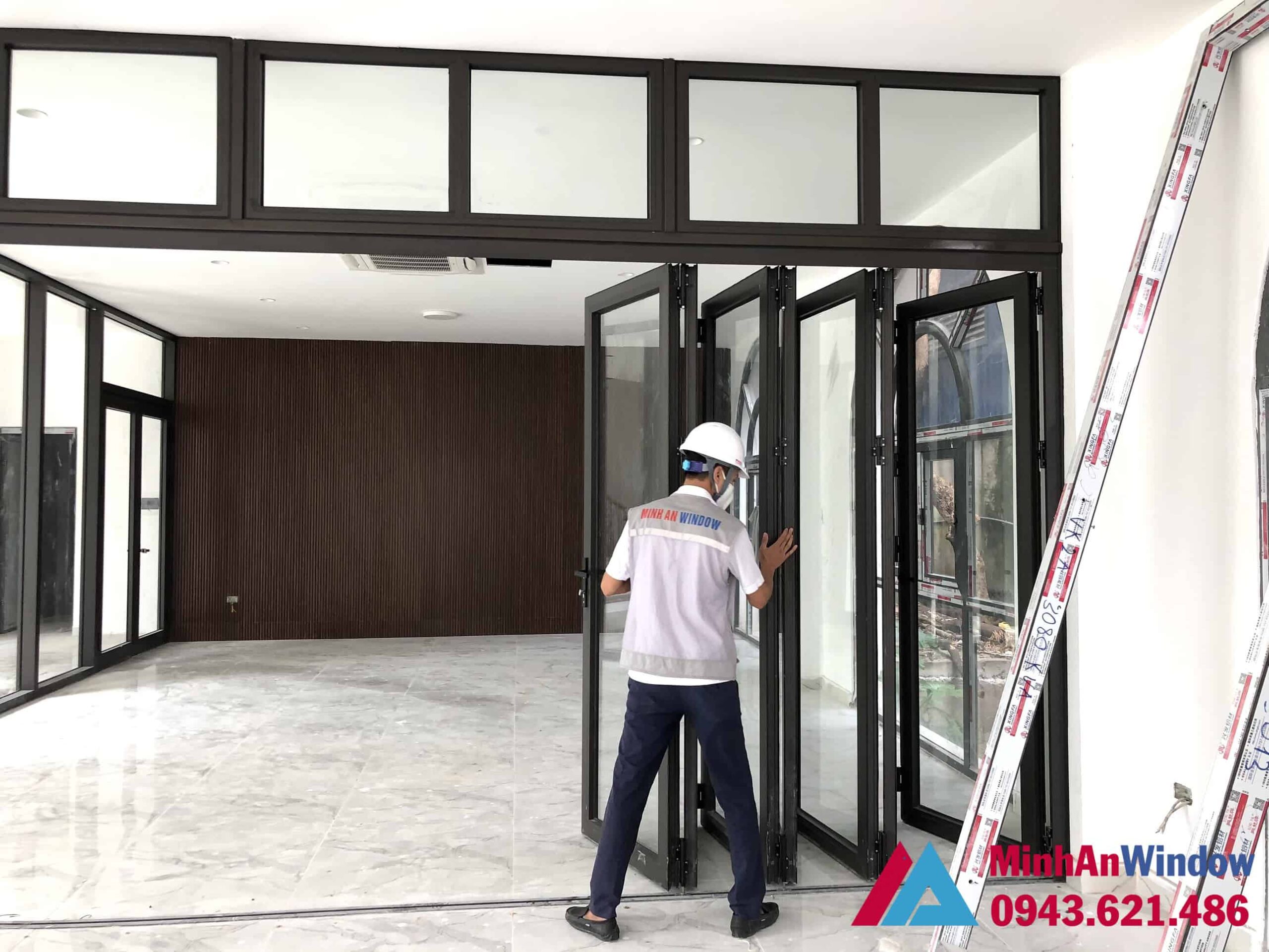 Làm cửa nhôm kính tại lào cai - các mẫu cửa hot nhất hiện nay 9 Mẫu cửa đi xếp gấp nhôm kính nhiều cánh Minh An Window lắp đặt cho khách hàng tại Lào Cai