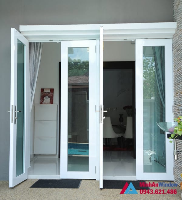 Làm cửa nhôm kính tại thái nguyên cao cấp, chuyên nghiệp 4 Mẫu cửa đi nhôm kính 4 cánh màu trắng Minh An Window lắp đặt tại Thái Nguyên