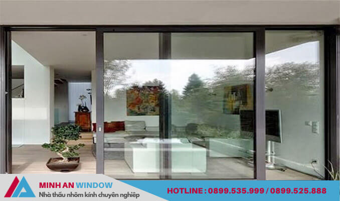 Cửa nhôm kính Minh An Window thi công lắp đặt cho phòng khách nhà ở Cửa nhôm kính Minh An Window thi công lắp đặt cho phòng khách nhà ở