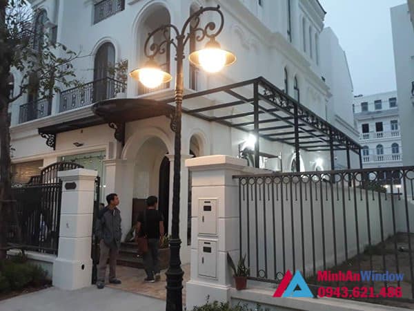 Mẫu mái kính Minh An Window lắp đặt cho nhà biệt thự tại huyện Đông Anh