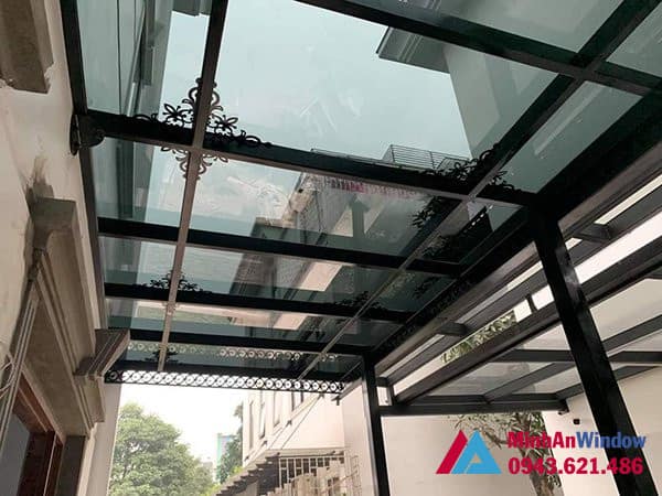 Mẫu mái kính khung sắt Minh An Window lắp đặt cho khách hàng tại huyện Đan Phượng