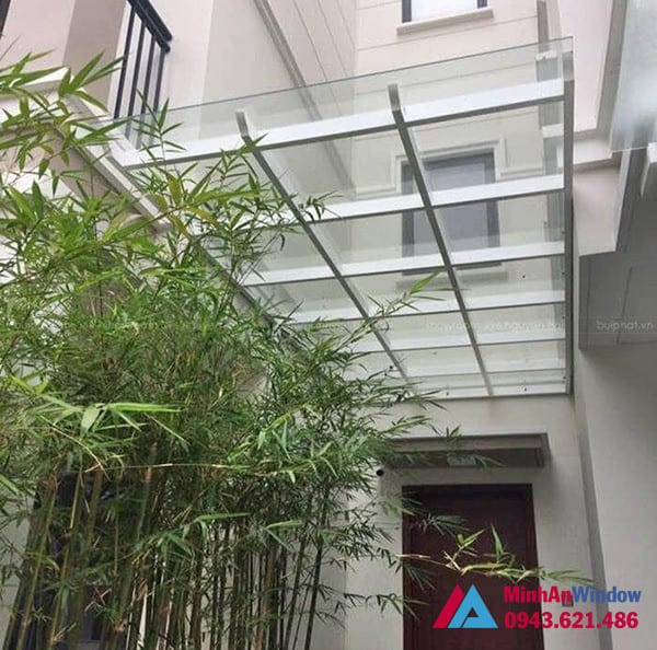 Mẫu mái kính Minh An Window lắp đặt cho khách hàng tại huyện Hoài Đức