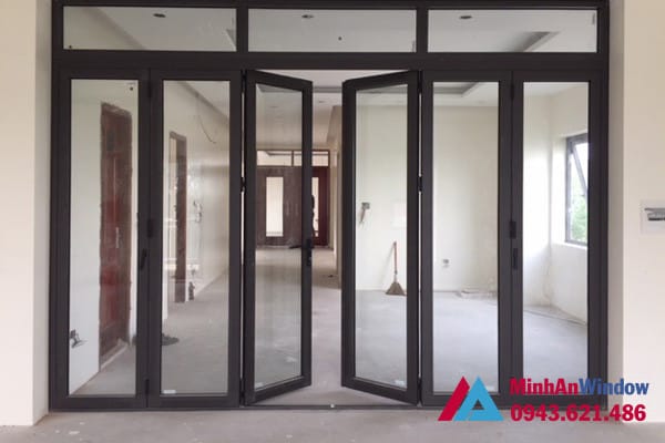 Mẫu cửa nhôm kính nhiều cánh Minh An Window lắp đặt tại khu công nghiệp Sài Đồng A