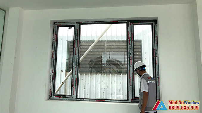 Mẫu cửa sổ nhôm kính Minh An Window lắp đặt cho khu công nghiệp Hoàn Sơn