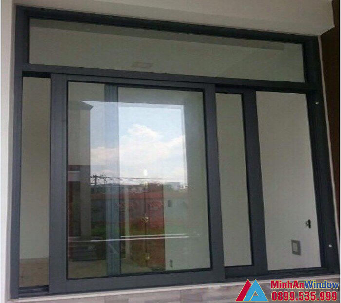 Mẫu cửa sổ nhôm kính đẩy ngang 2 cánh do Minh An Window lắp đặt