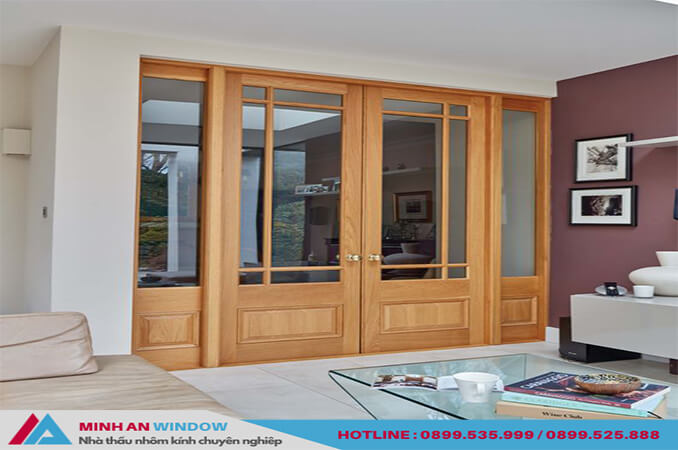 Mẫu Cửa kính cường lực khung gỗ chia ô Pano cao cấp cho phòng khách