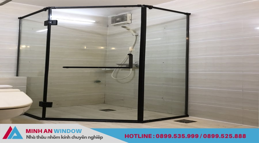 Vách kính Slim cho phòng tắm - Minh An Window lắp đặt cho biệt thự ở Hà Đông - Hà Nội