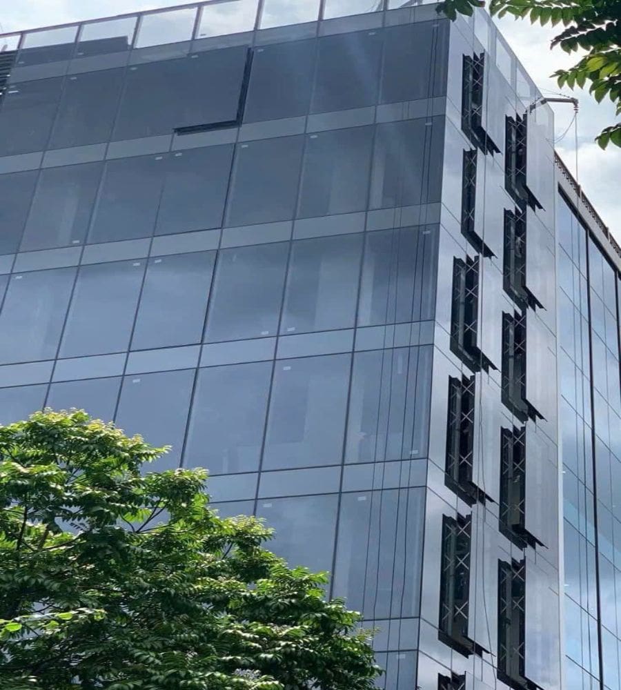 Cửa Sổ Nhôm Mở Song Song: Tối ưu thông gió, an toàn vượt trội 2 Dự án sử dụng mẫu cửa nhôm mở song song