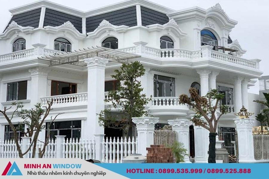 Biệt thự hiện đại cửa nhôm kính cao cấp